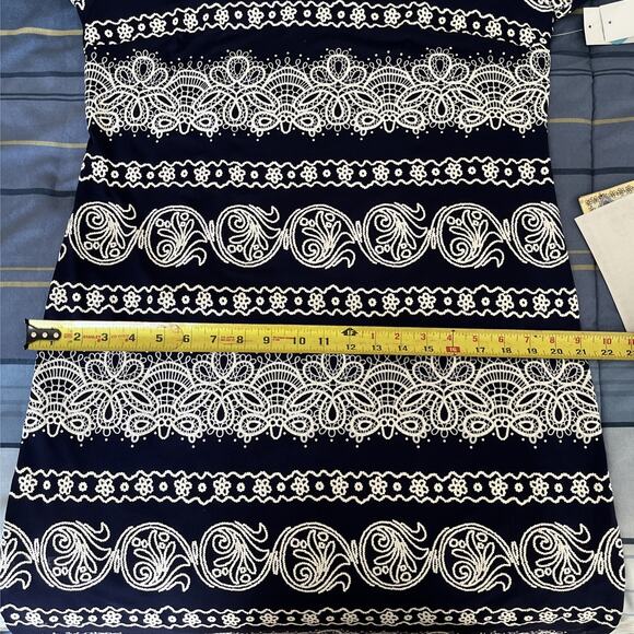 R&K Navy Blue & White Paisley Lace Print Dress Women’s Size 14 Short Sleeve NWT - Picture 10 of 15